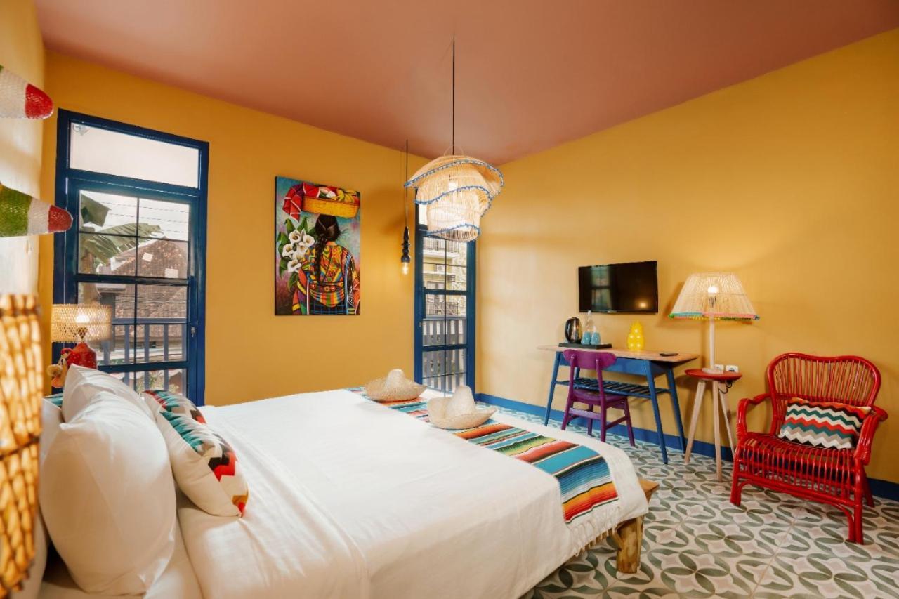 Por Aqui Stay & Dine 요그야카르타 외부 사진